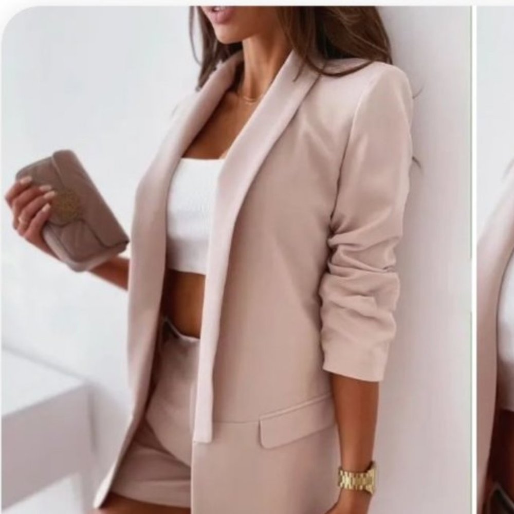 *NWT* $228 COACH Willow Shoulder Bag In Colorblock - Picture 2 of 6